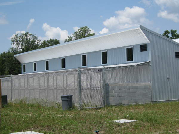 Morton buildings shop dog kennels